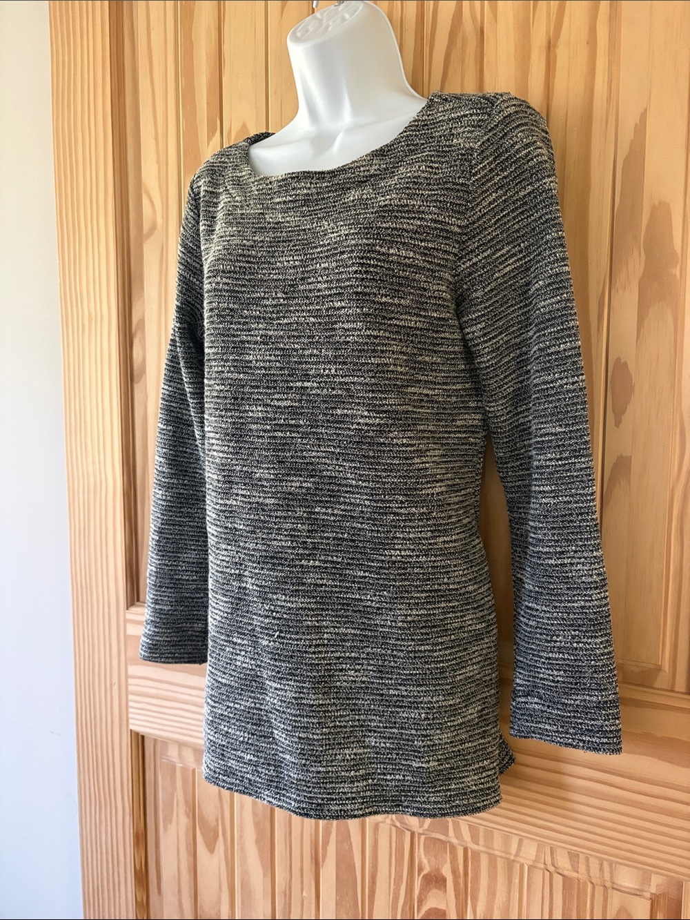 LOFT Black & White Marled Crewneck Sweater